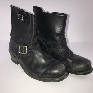 Frye harness round toe boots